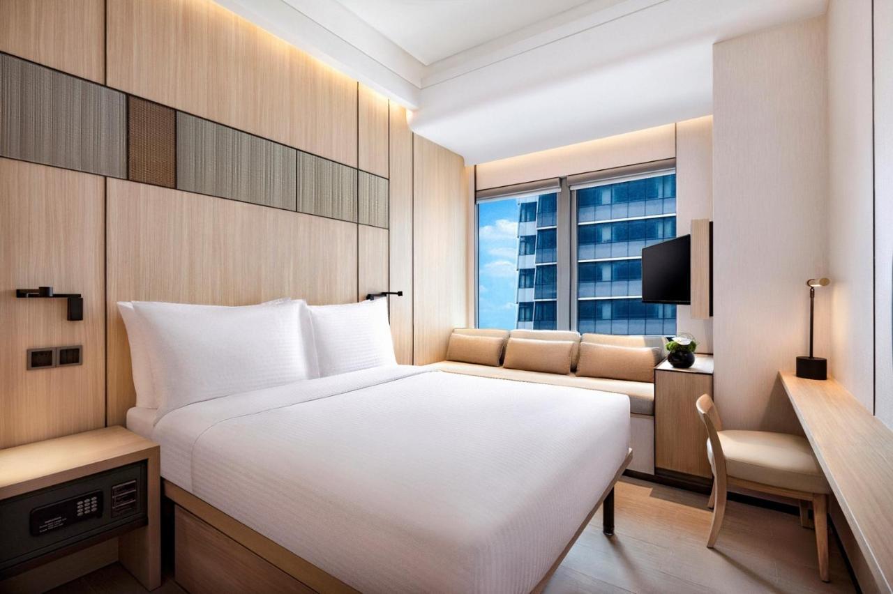 Harbour Plaza Metropolitan