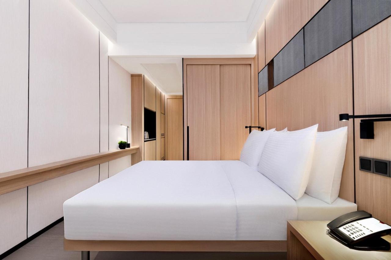 Harbour Plaza Metropolitan 4* Shanghai