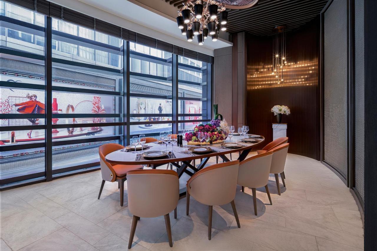 Harbour Plaza Metropolitan Hotel