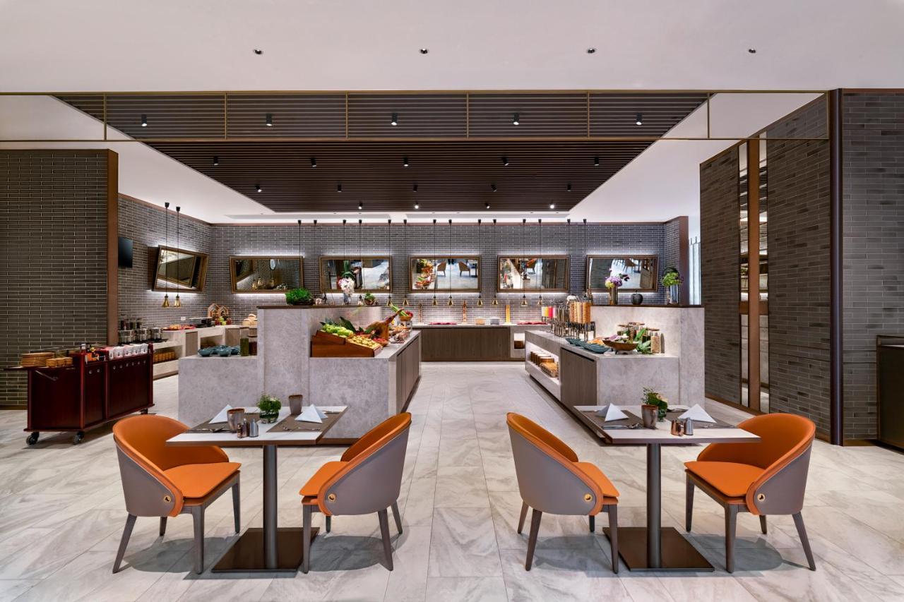 Harbour Plaza Metropolitan